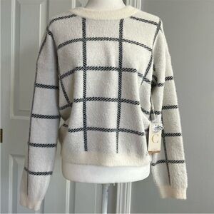 Cyrus White and Black Windowpane
Sweater Size M